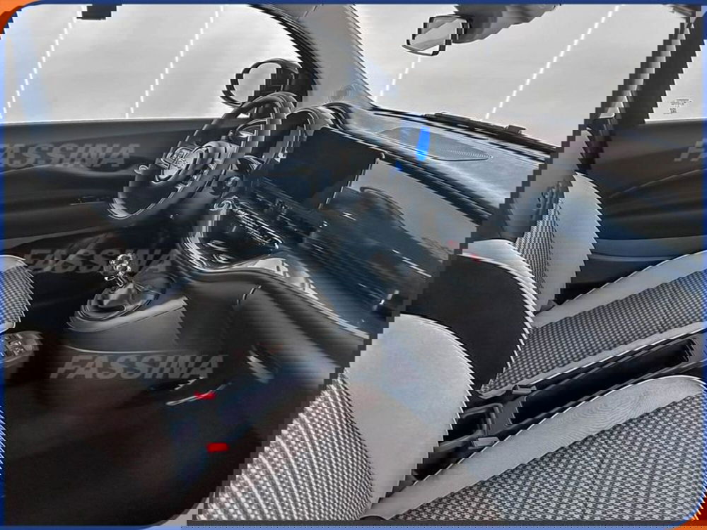 Fiat 500 nuova a Milano (12)