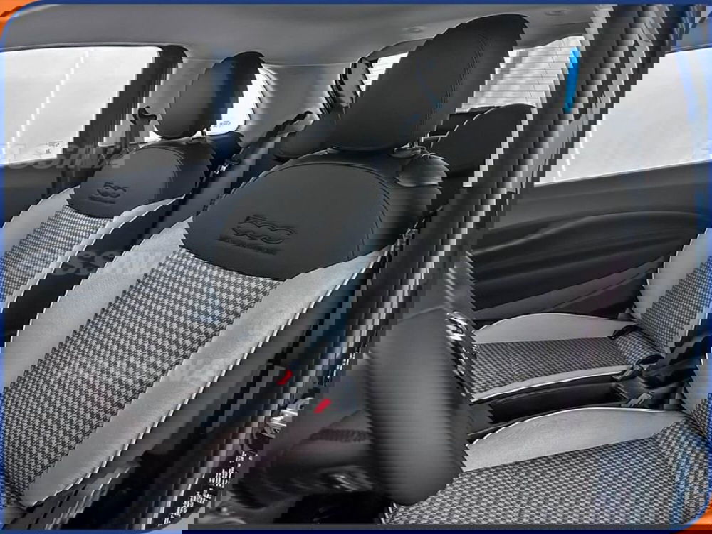 Fiat 500 nuova a Milano (8)