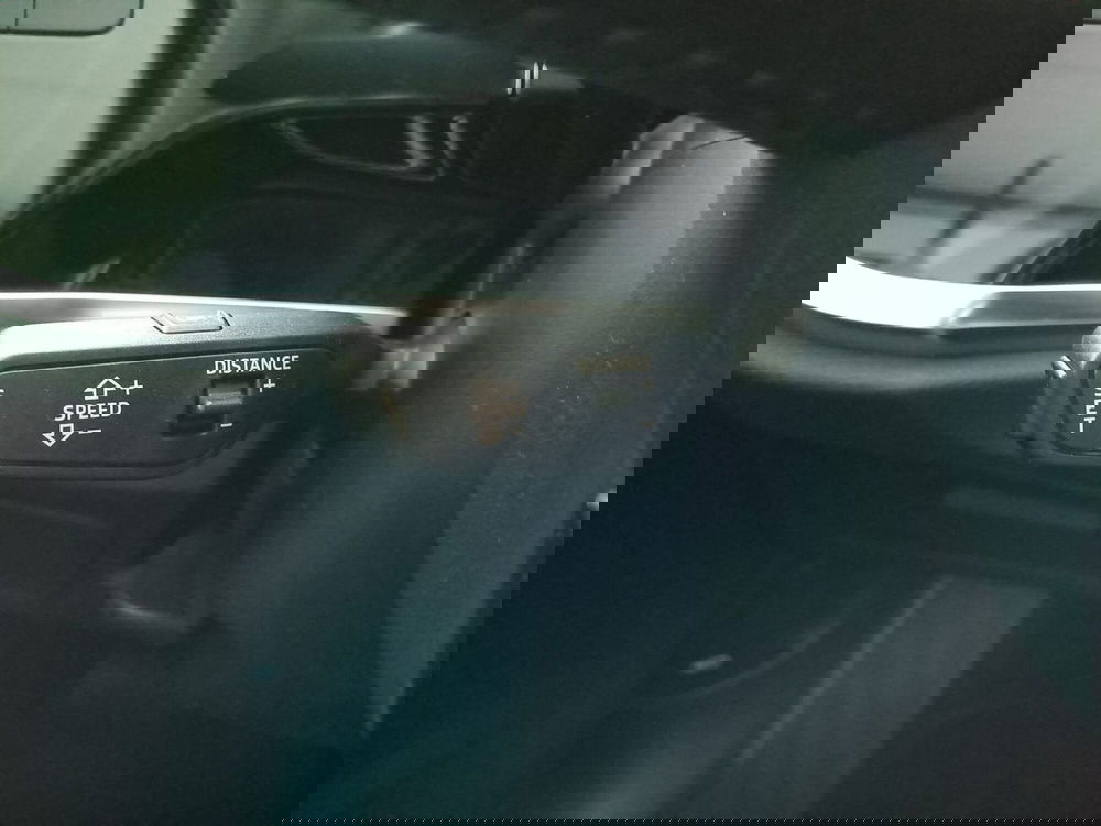 Audi Q3 Sportback usata a Bari (19)