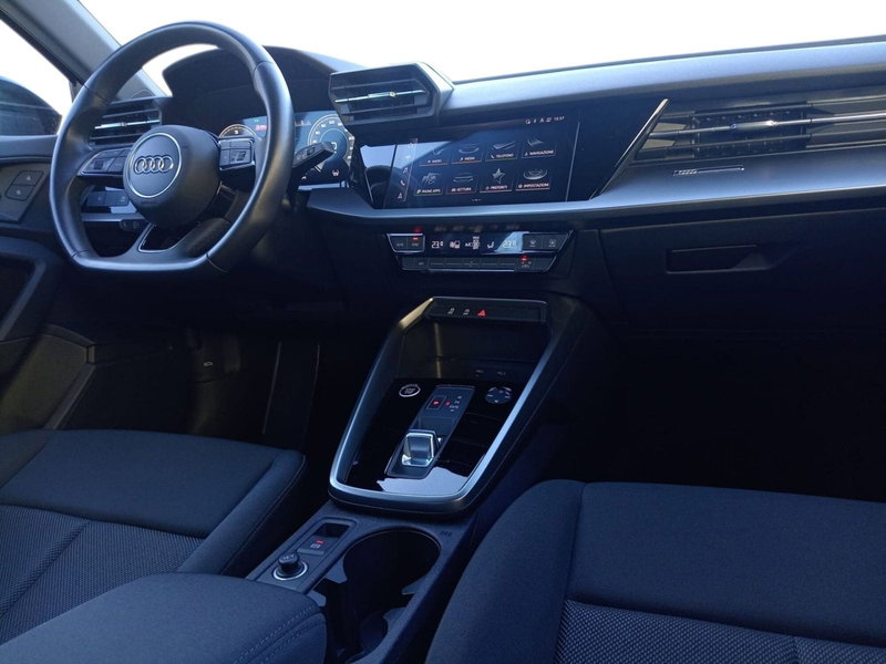 Audi A3 Sportback usata a Bari (4)