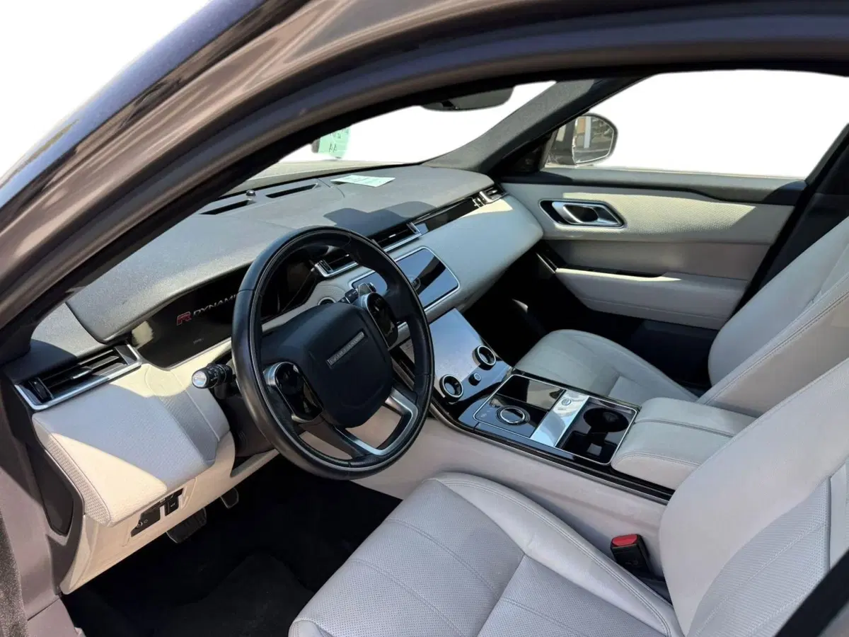 Land Rover Range Rover Velar usata a Cosenza (3)