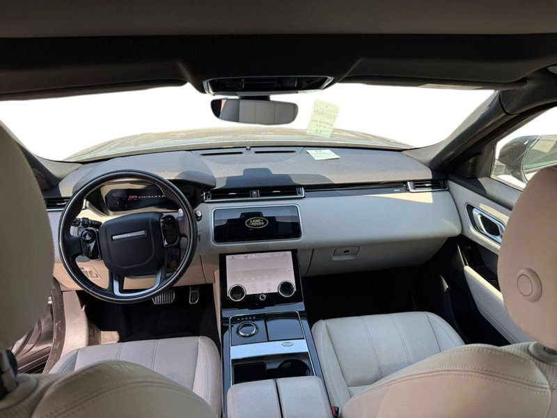 Land Rover Range Rover Velar usata a Cosenza (4)