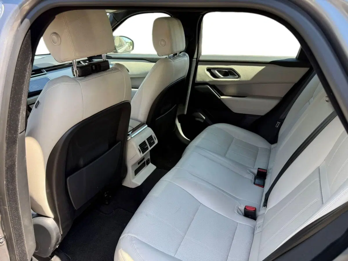 Land Rover Range Rover Velar usata a Cosenza (5)