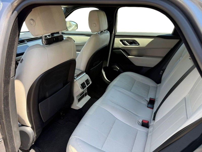 Land Rover Range Rover Velar usata a Cosenza (5)