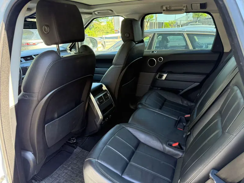 Land Rover Range Rover Sport usata a Cosenza (5)