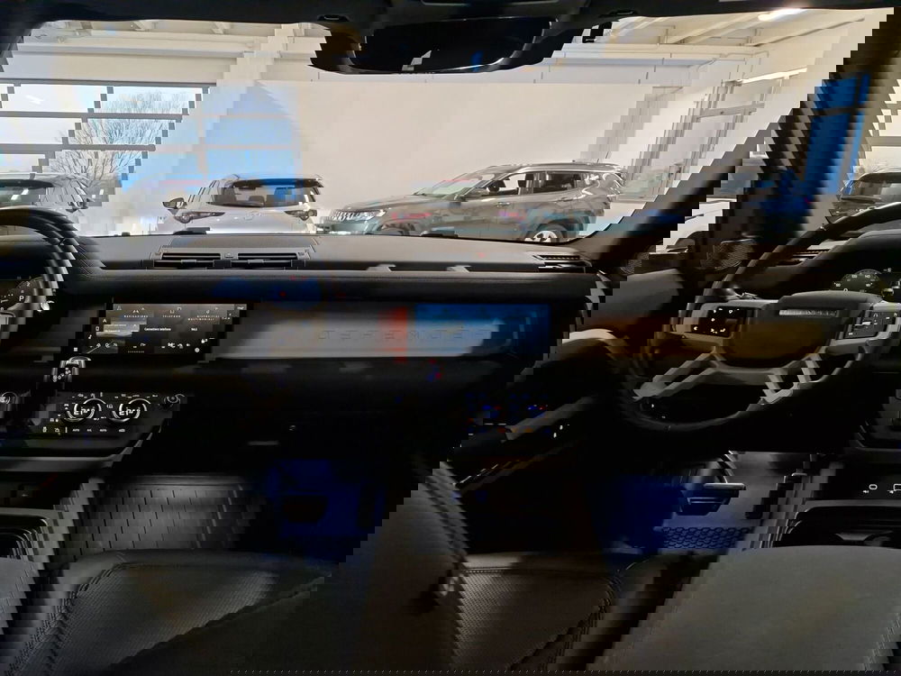 Land Rover Defender usata a Modena (9)