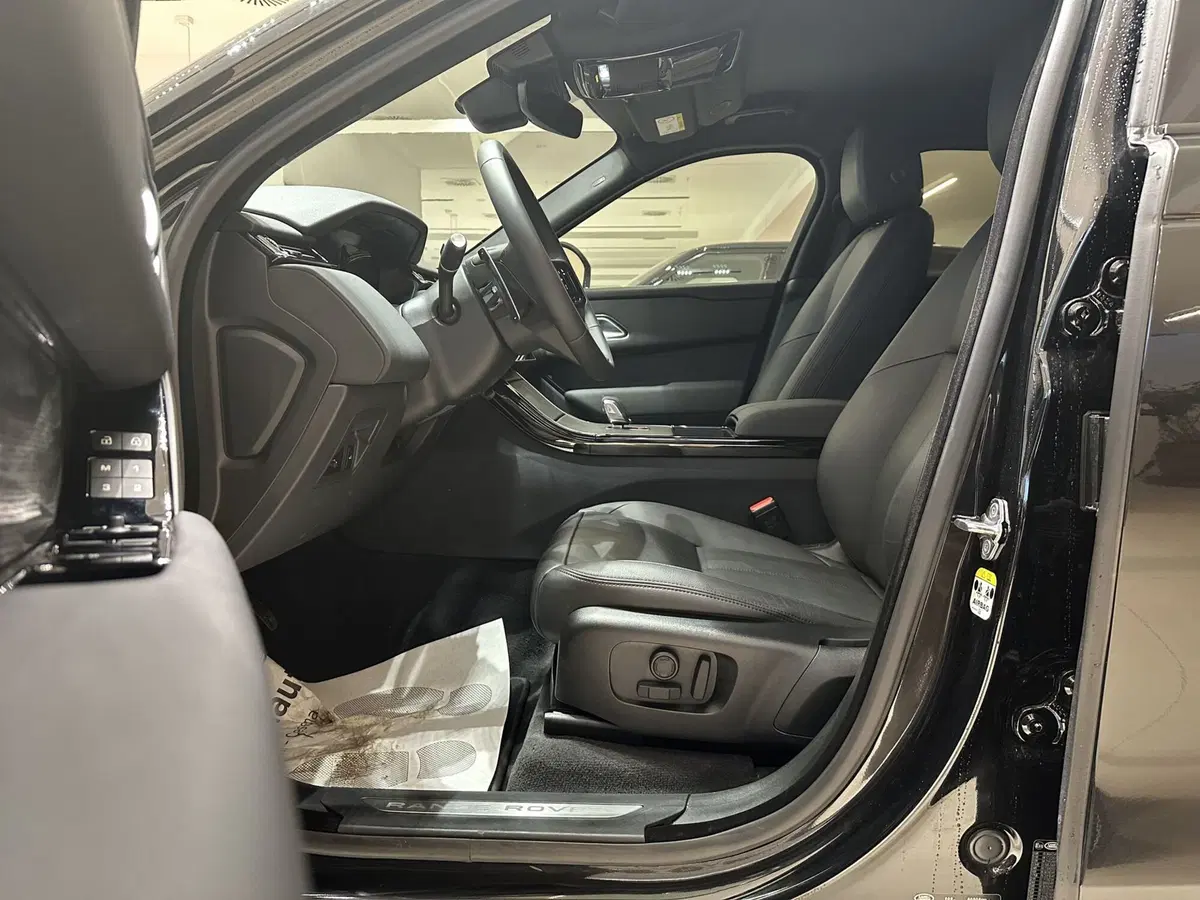Land Rover Range Rover Velar usata a Forlì-Cesena (4)