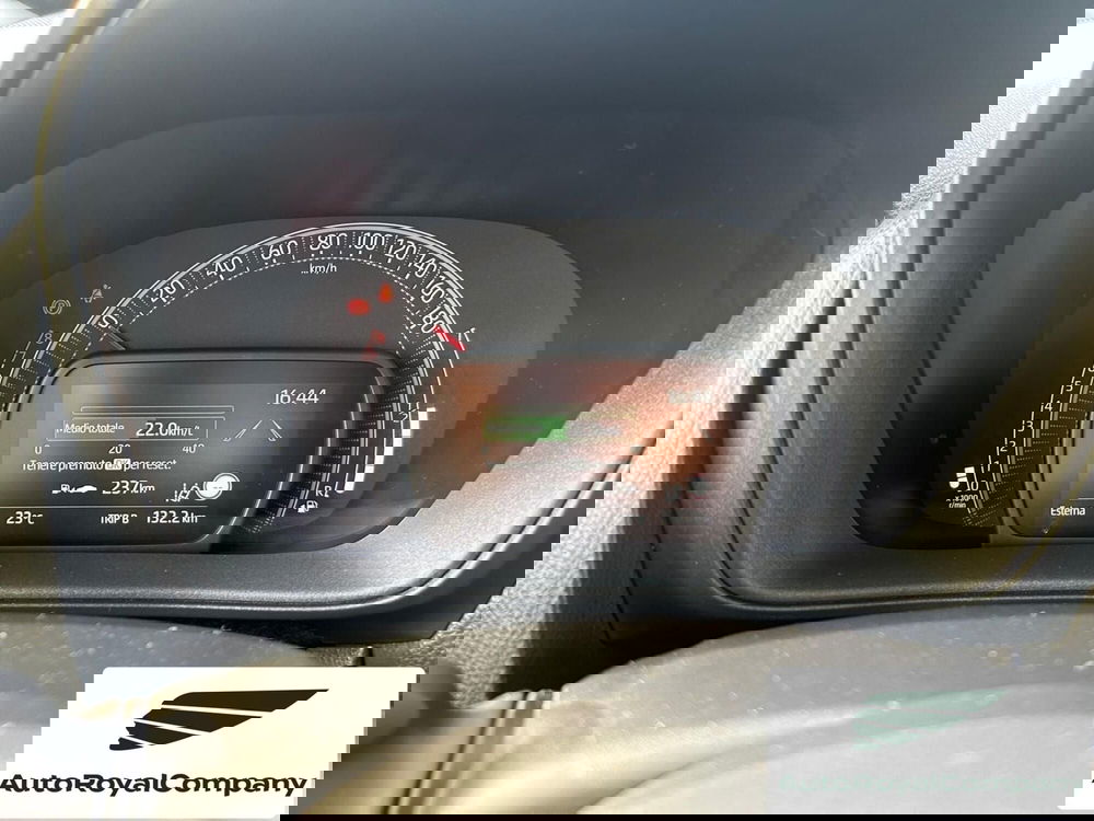 Toyota Aygo X usata a Roma (11)