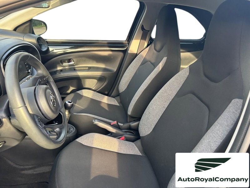 Toyota Aygo X usata a Roma (5)