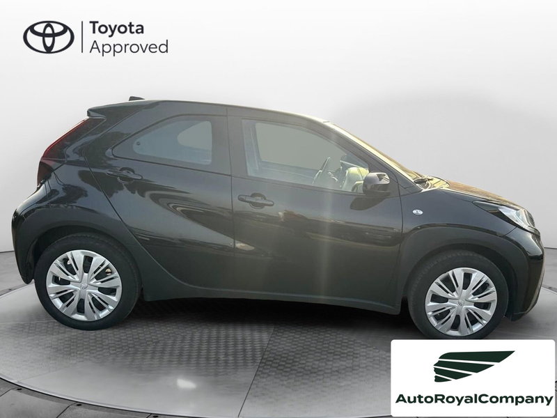 Toyota Aygo X usata a Roma (6)