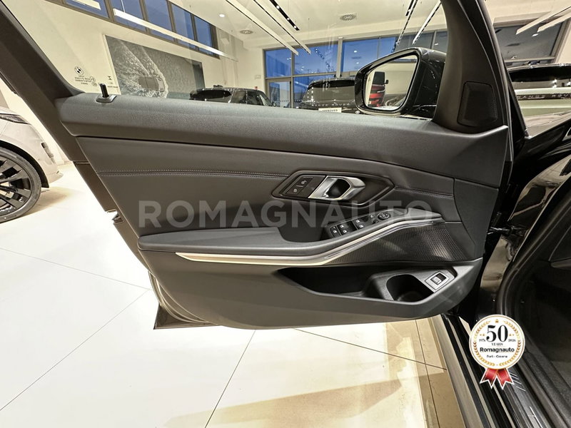 BMW Serie 3 Touring usata a Forlì-Cesena (15)