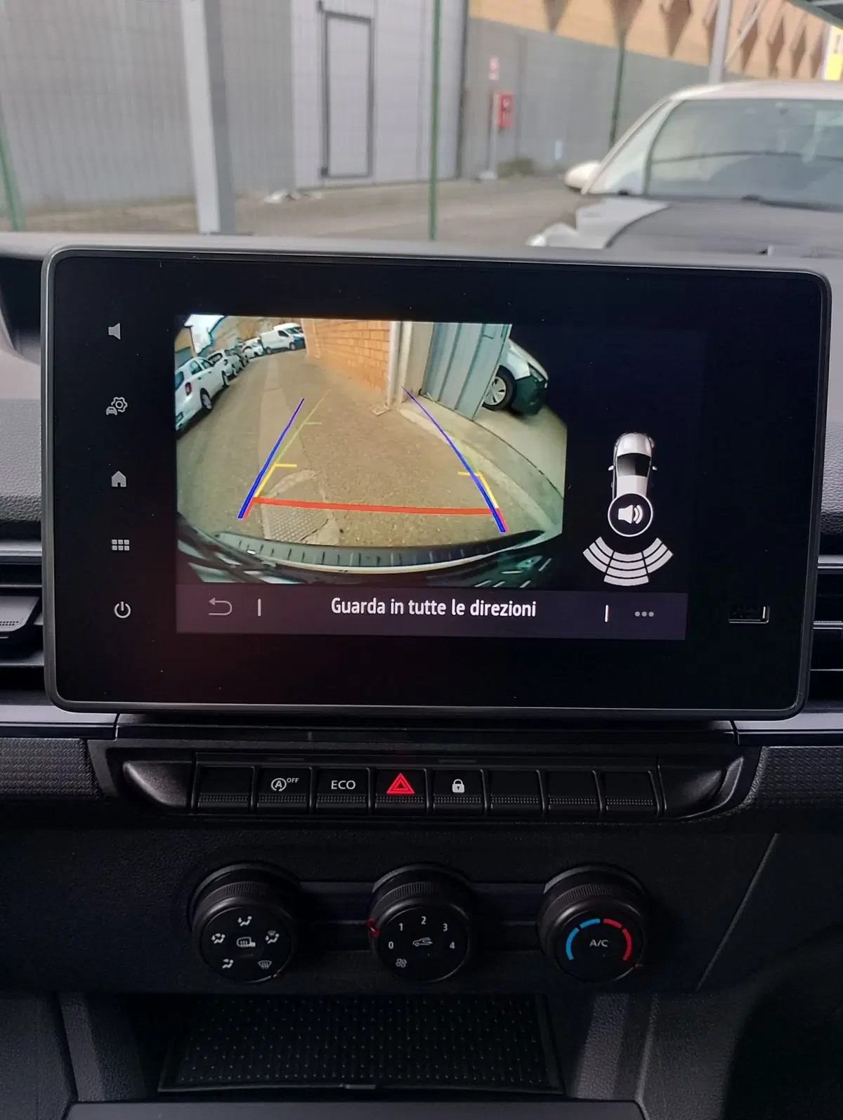 Nissan Townstar nuova a Modena (12)