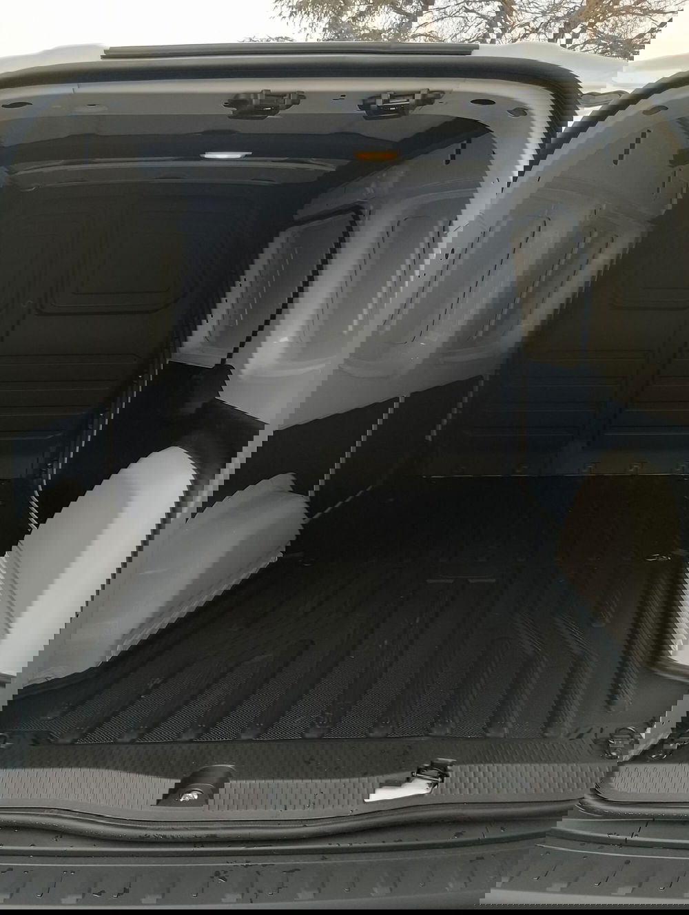 Nissan Townstar nuova a Modena (7)