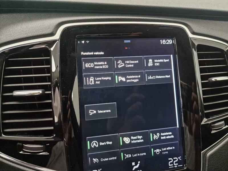 Volvo XC90 usata a Verbano Cusio Ossola (15)