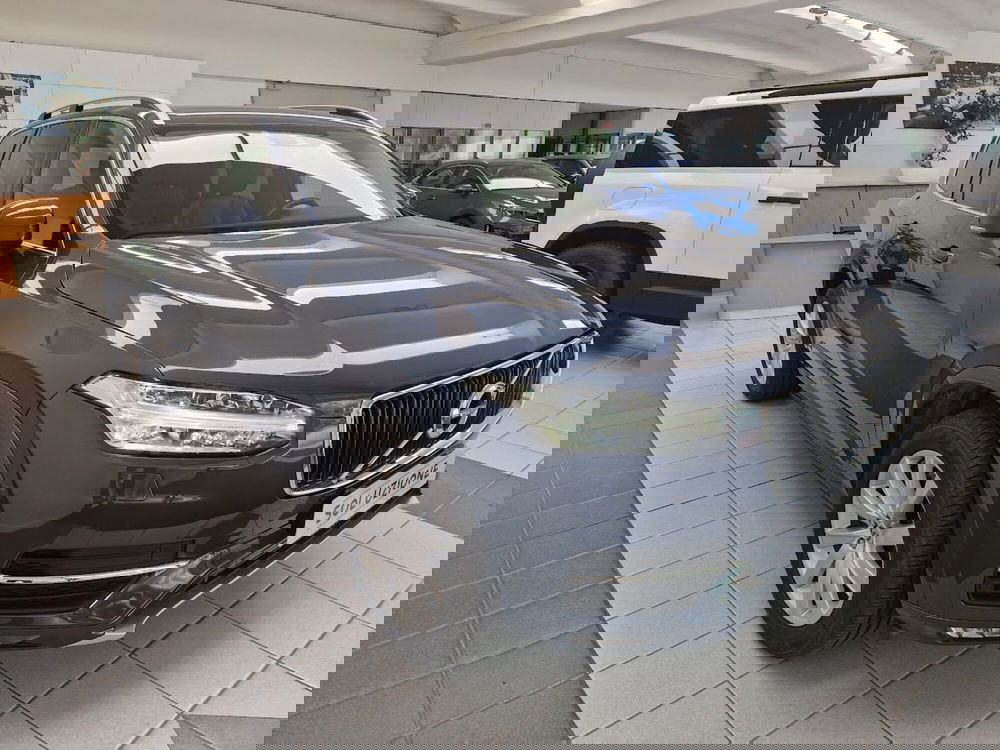 Volvo XC90 usata a Verbano Cusio Ossola (17)