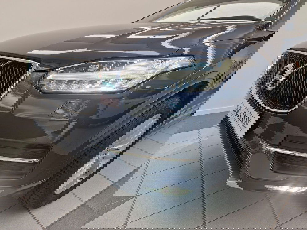 Volvo XC90 usata a Verbano Cusio Ossola (18)