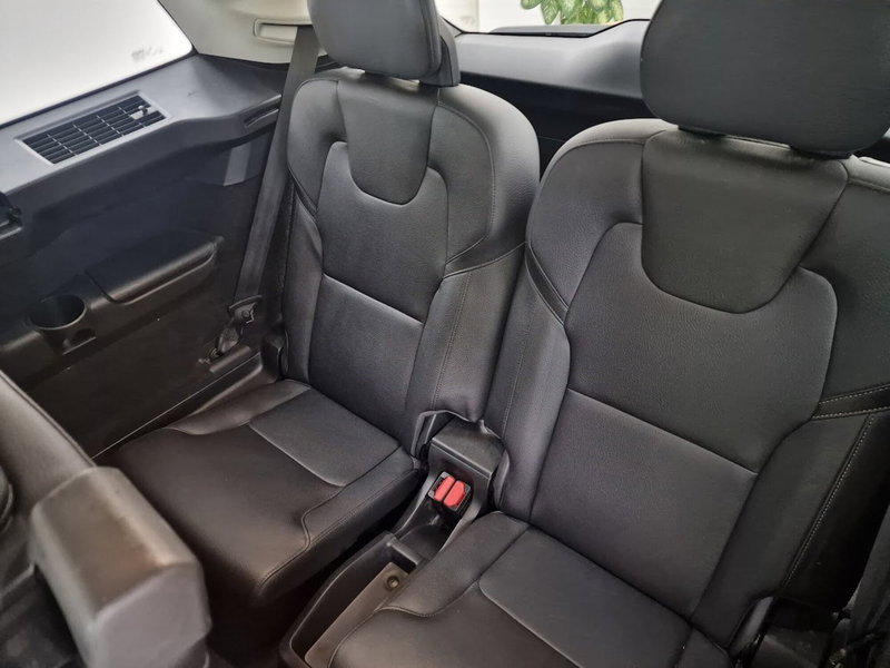 Volvo XC90 usata a Verbano Cusio Ossola (20)