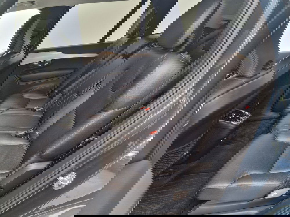 Volvo XC90 usata a Verbano Cusio Ossola (5)