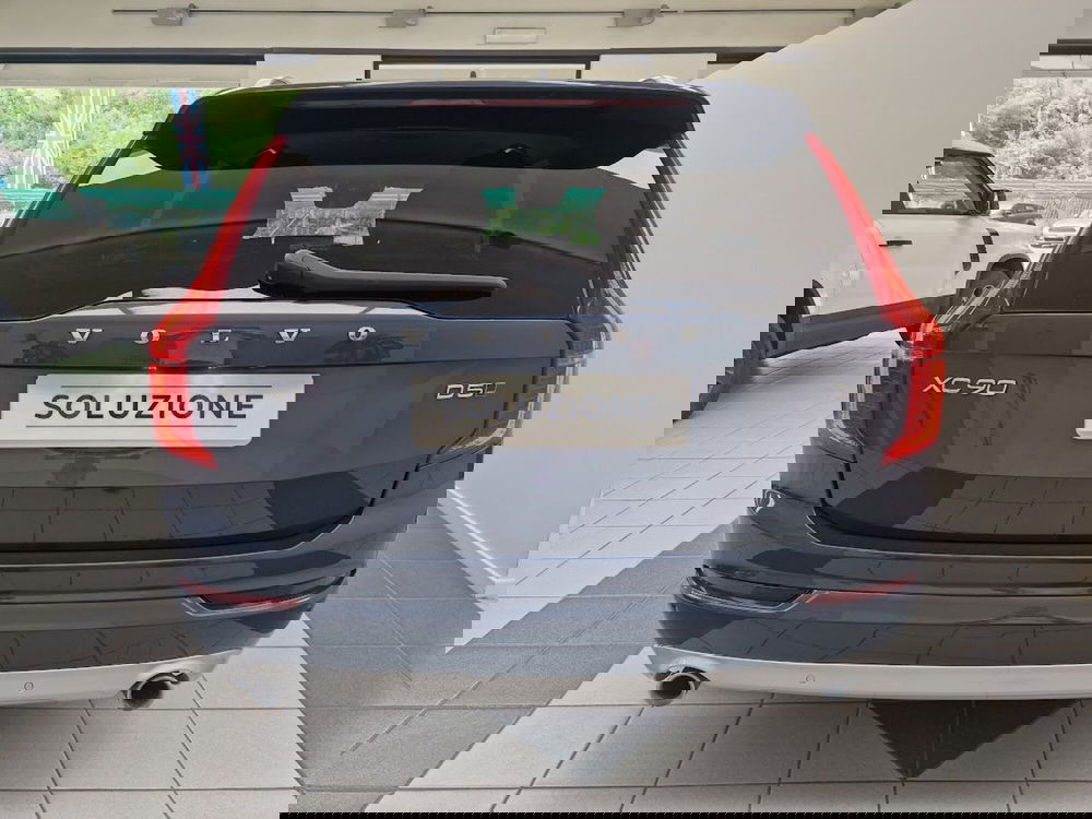 Volvo XC90 usata a Verbano Cusio Ossola (7)