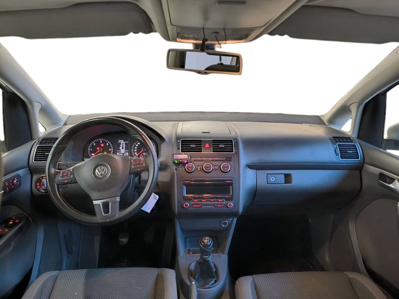 Volkswagen Touran usata a Udine (10)