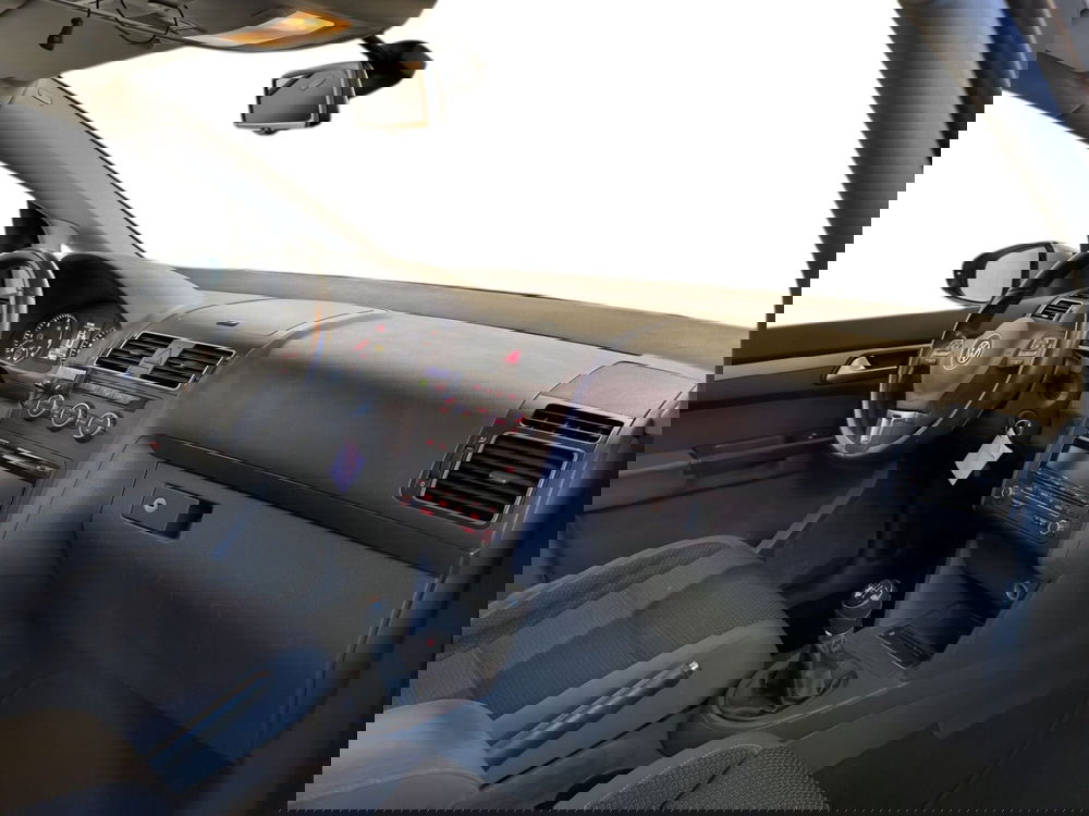 Volkswagen Touran usata a Udine (11)