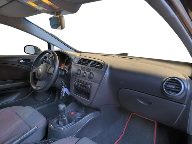 SEAT Leon usata a Udine (14)