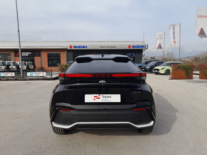 Toyota Toyota C-HR nuova a L'Aquila (7)
