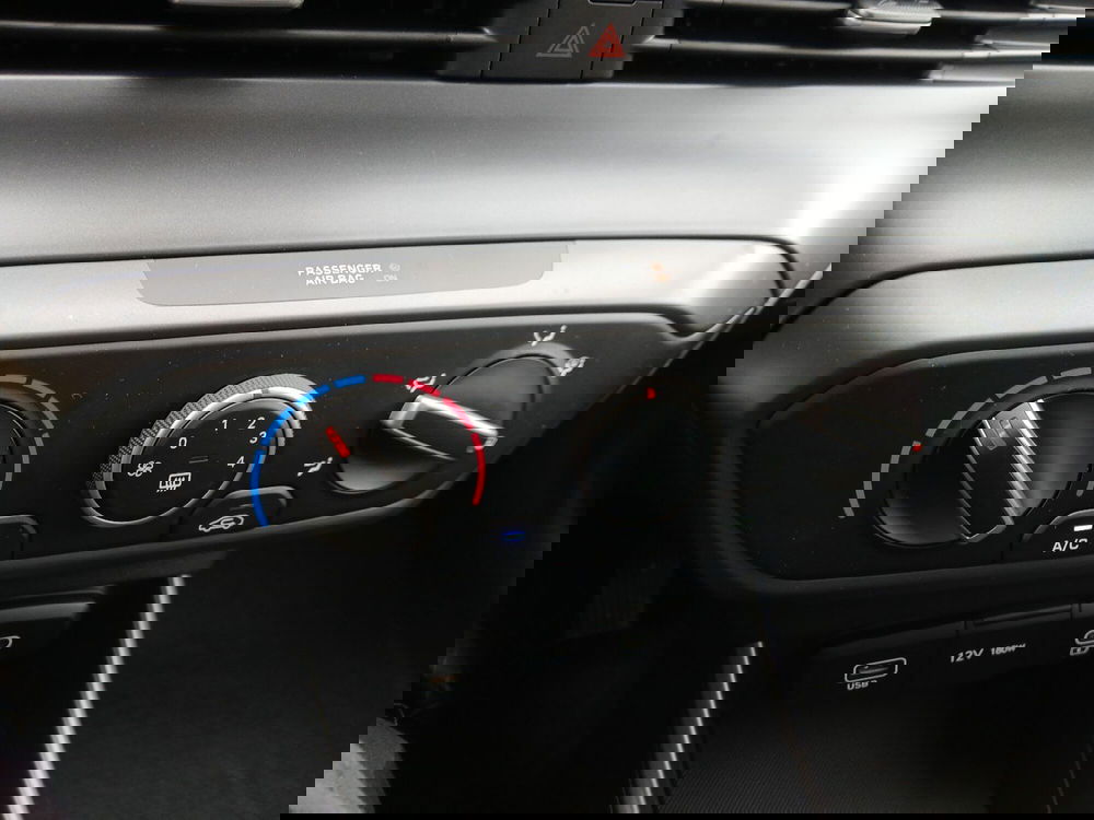 Hyundai i20 nuova a Latina (16)