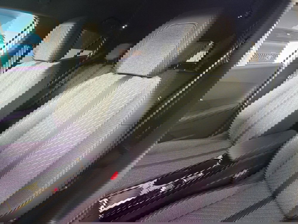 Peugeot 2008 nuova a Milano (17)