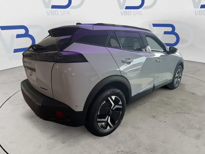 Peugeot 2008 nuova a Milano (6)