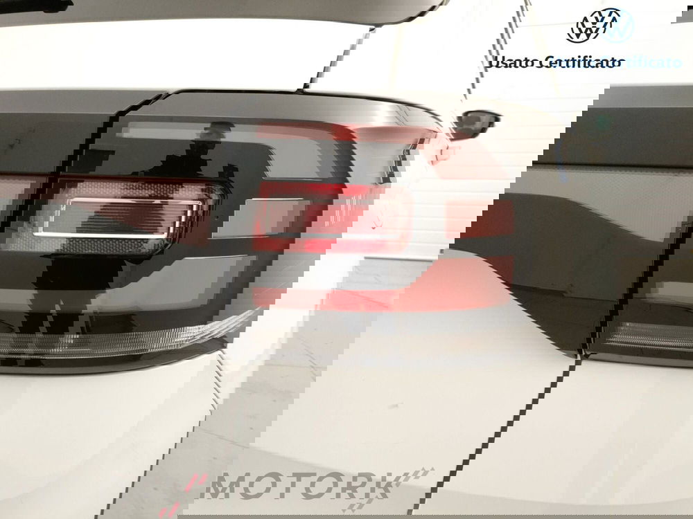 Volkswagen T-Cross usata a Varese (8)