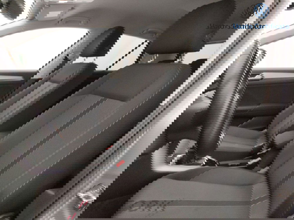 Volkswagen T-Roc usata a Varese (11)
