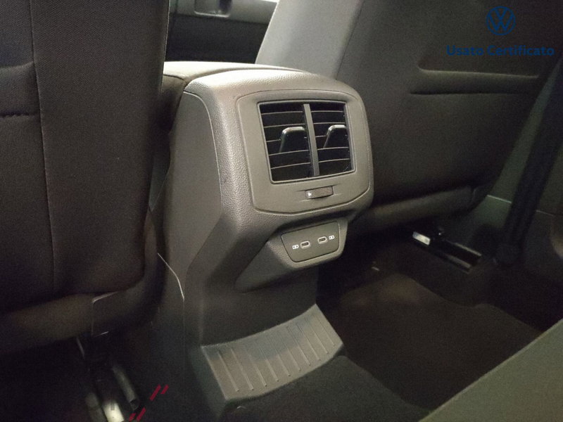 Volkswagen T-Roc usata a Varese (12)