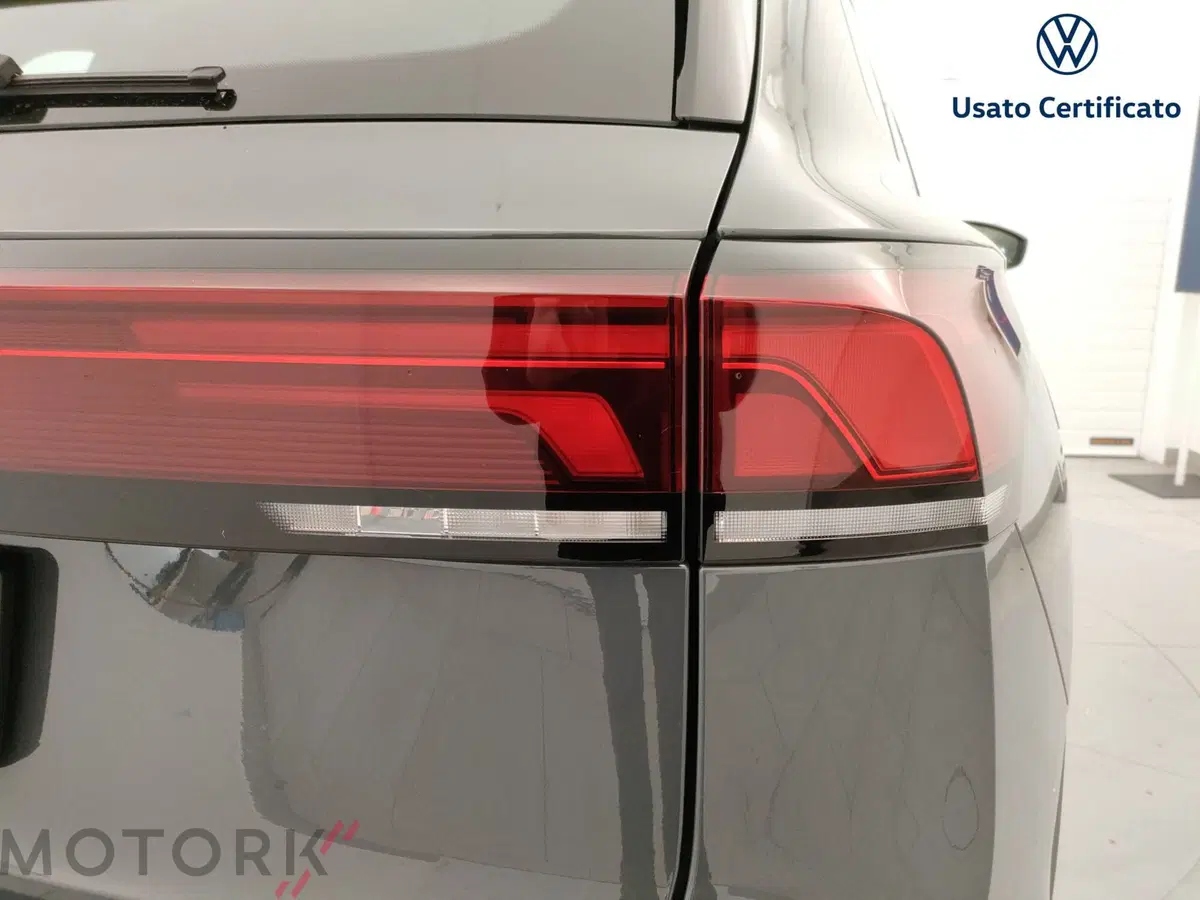 Volkswagen Tiguan usata a Varese (8)