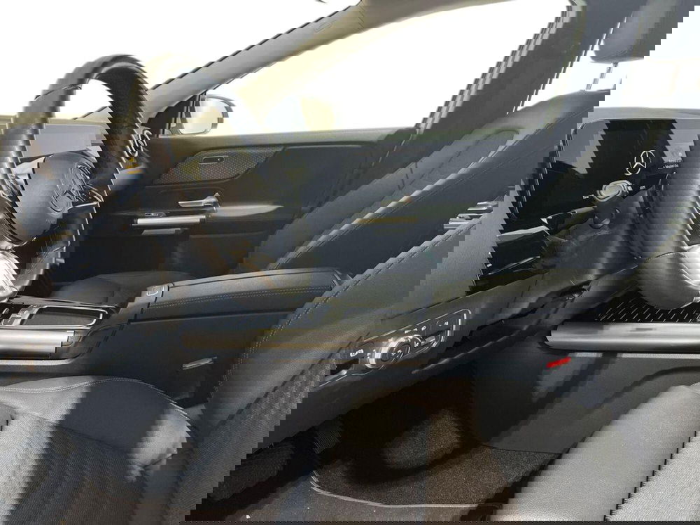 Mercedes-Benz GLA SUV usata a Napoli (10)