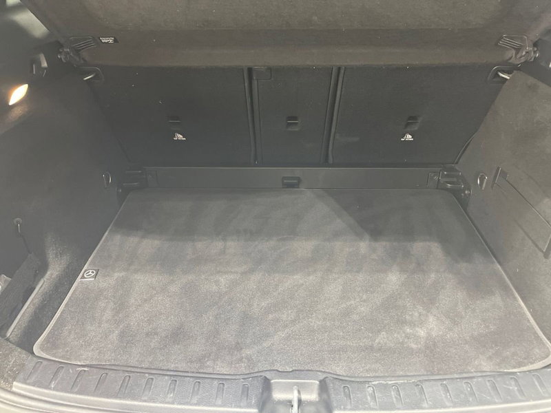 Mercedes-Benz GLA SUV usata a Napoli (8)