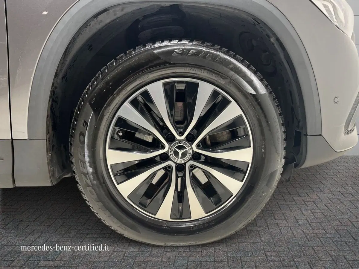 Mercedes-Benz GLA SUV usata a Napoli (17)