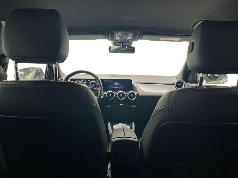 Mercedes-Benz GLA SUV usata a Napoli (18)