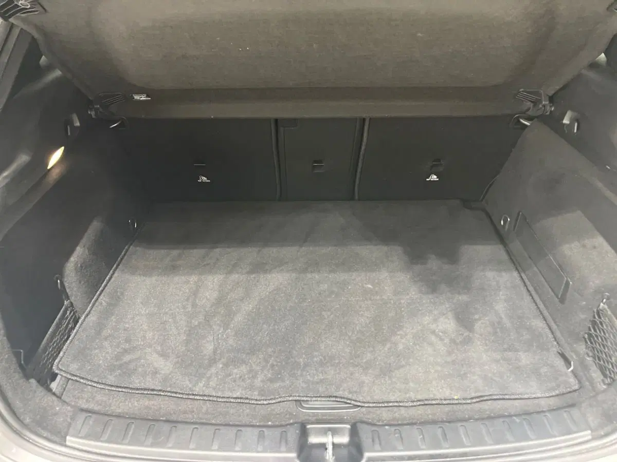 Mercedes-Benz GLA SUV usata a Napoli (8)