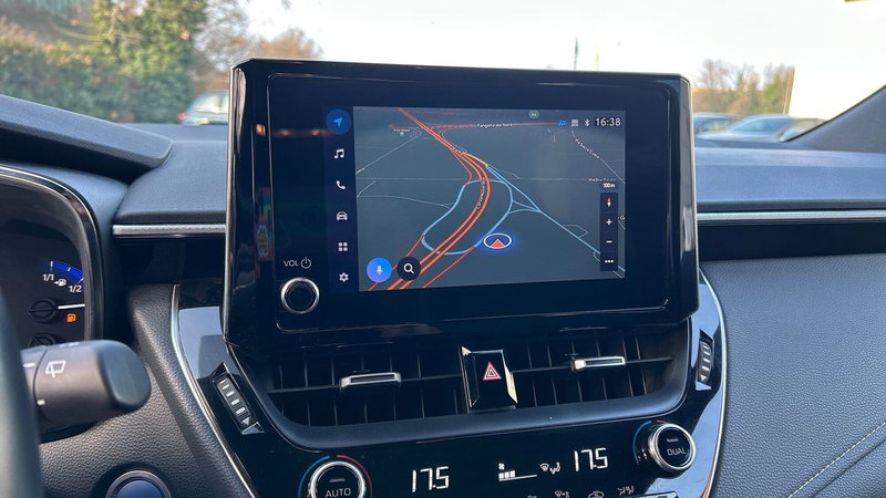 Toyota Corolla Touring Sports usata a Padova (10)