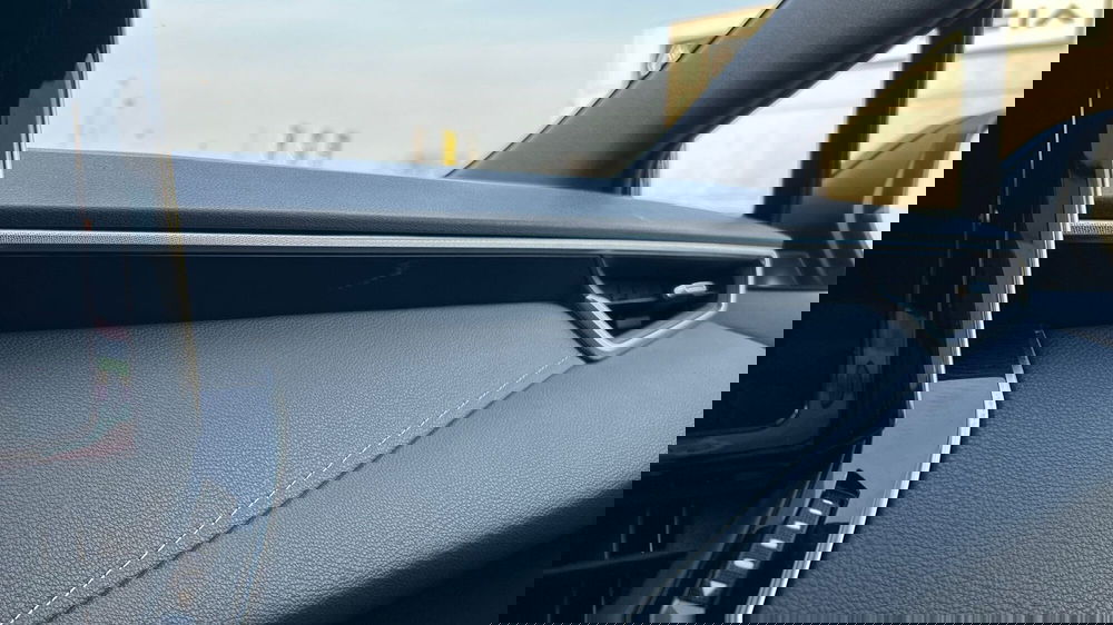 Toyota Corolla Touring Sports usata a Padova (17)