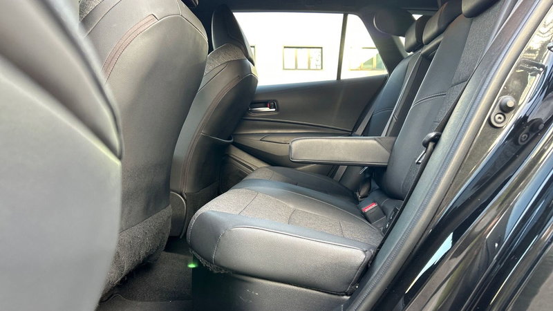 Toyota Corolla Touring Sports usata a Padova (18)