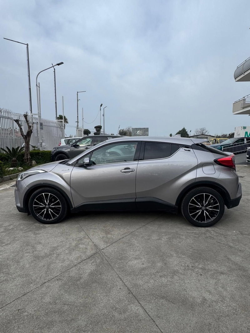 Toyota Toyota C-HR usata a Caserta (2)