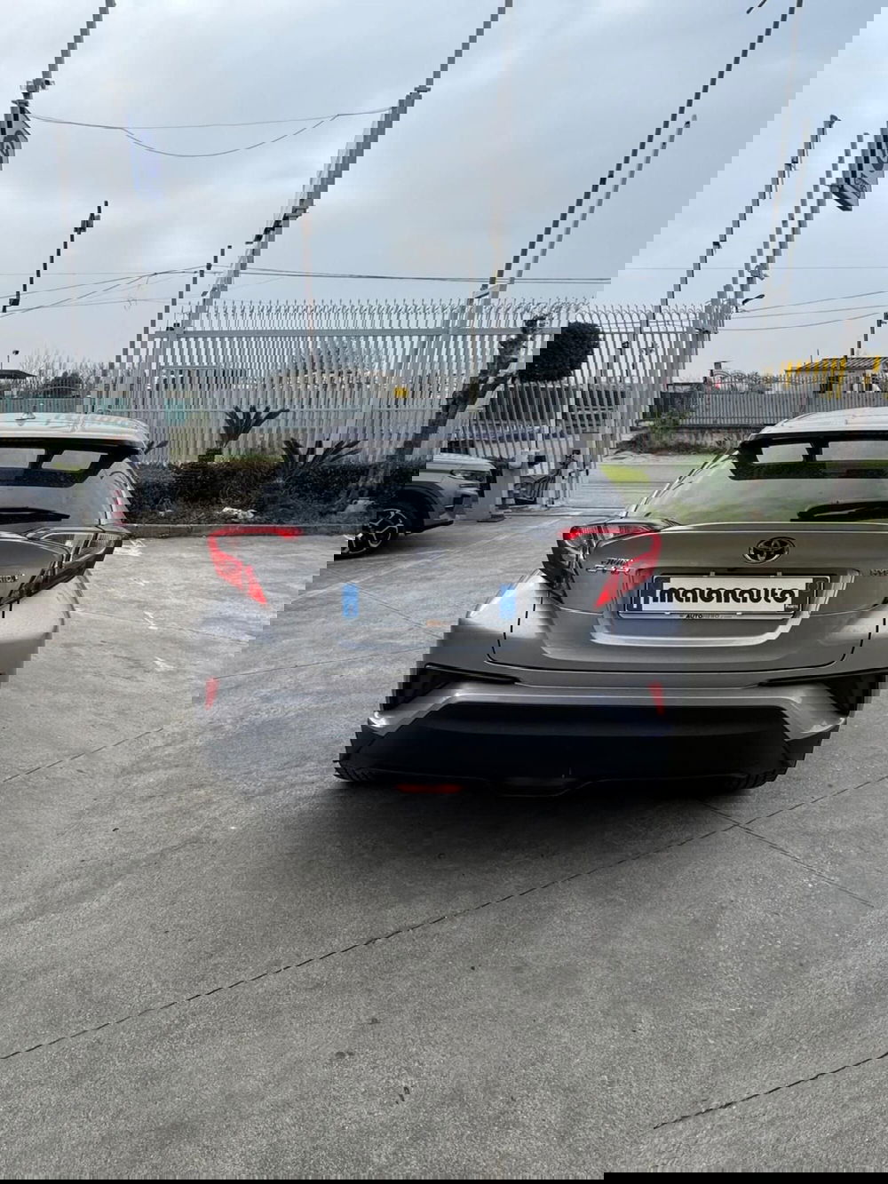 Toyota Toyota C-HR usata a Caserta (5)