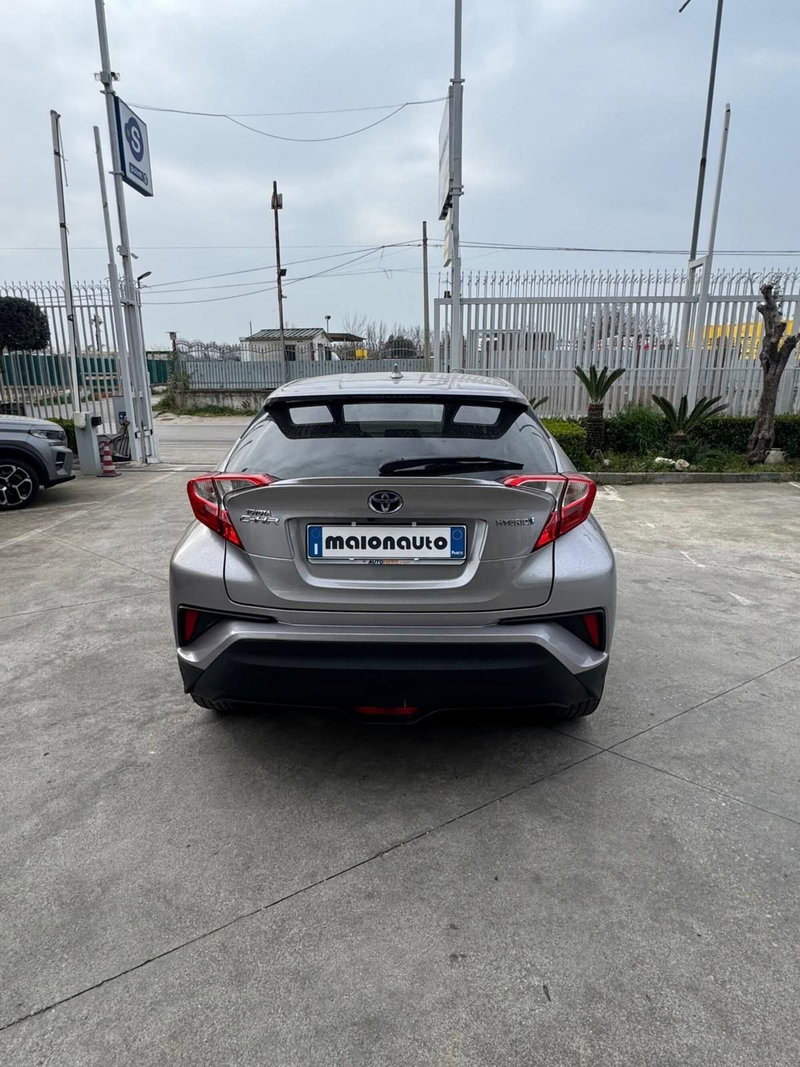 Toyota Toyota C-HR usata a Caserta (5)