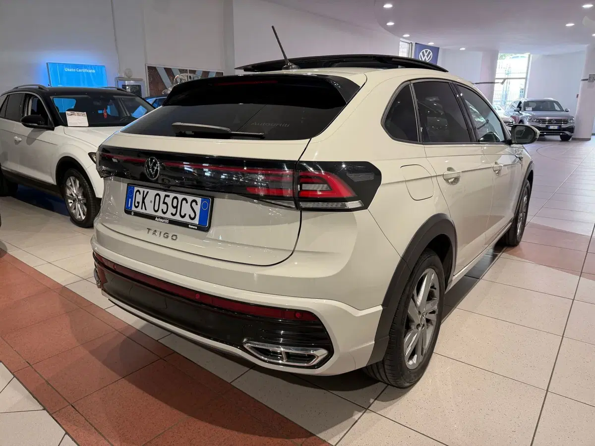 Volkswagen Taigo usata a Genova (5)