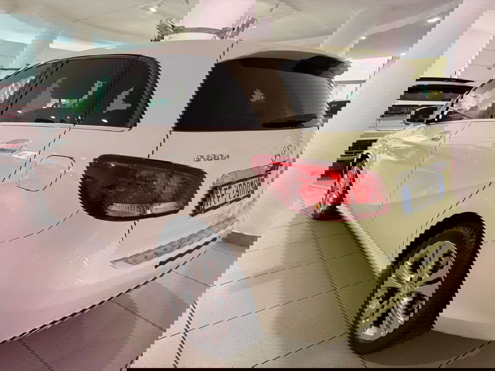 Mercedes-Benz Classe B usata a Genova (3)