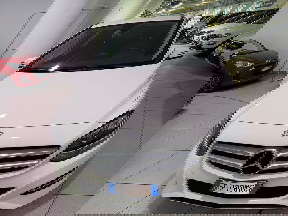 Mercedes-Benz Classe B usata a Genova (6)