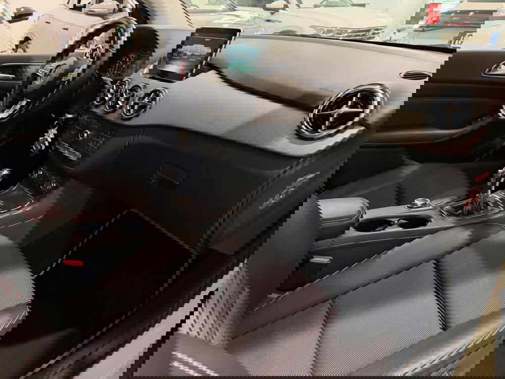 Mercedes-Benz Classe B usata a Genova (9)