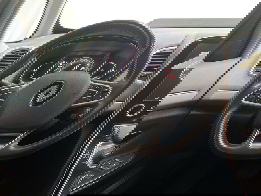 Renault Espace usata a Roma (13)